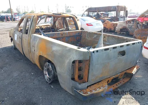 2008 Chevrolet Silverado 1500 Lt1 z USA, uszkodzony, nr VIN 1GCEK19058Z213476